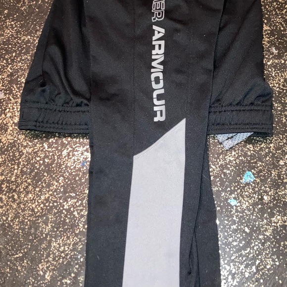 SOLD***SOLD***Youth UnderArmour Pants - Picture 2 of 3